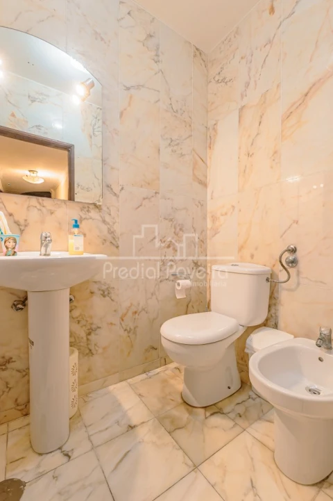 Apartamento T2 para Venda em Aver-O-Mar, Amorim e Terroso