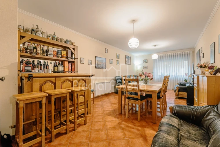 Apartamento T2 para Venda em Aver-O-Mar, Amorim e Terroso Foto 3