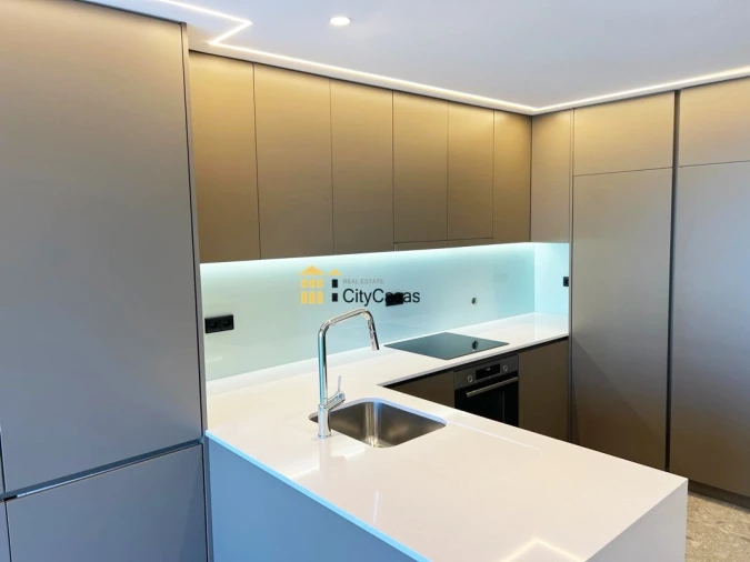 Apartamento T4 para Venda em Ramalde Foto 2