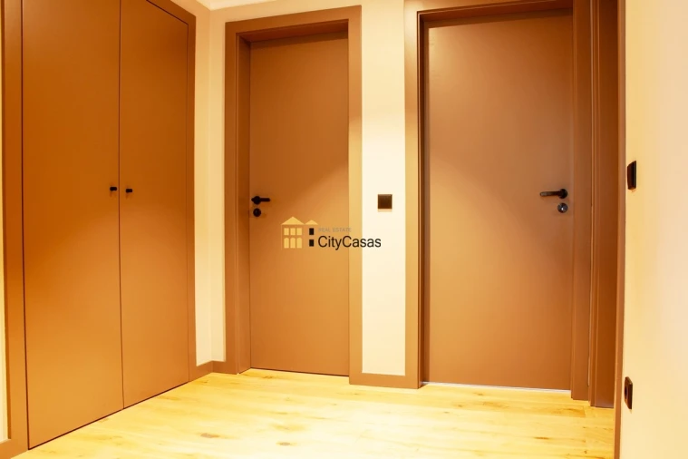 Apartamento T4 para Venda em Ramalde Foto 6