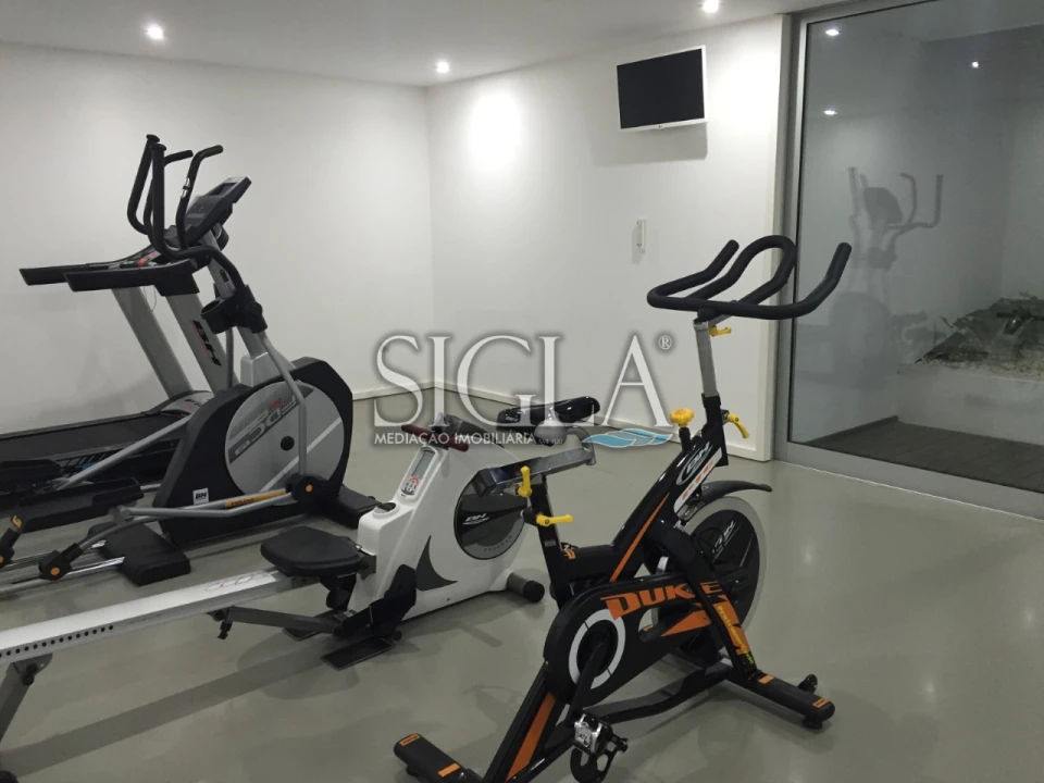 Apartamento T3 para Arrendamento em Arcozelo Foto 21