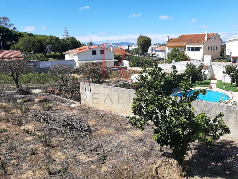 Moradia T3 para Venda em Caparica e Trafaria Foto 25