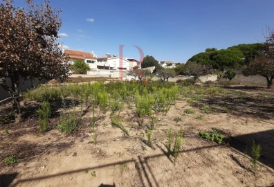 Moradia T3 para Venda em Caparica e Trafaria