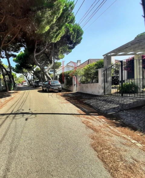 Moradia T3 para Venda em Caparica e Trafaria