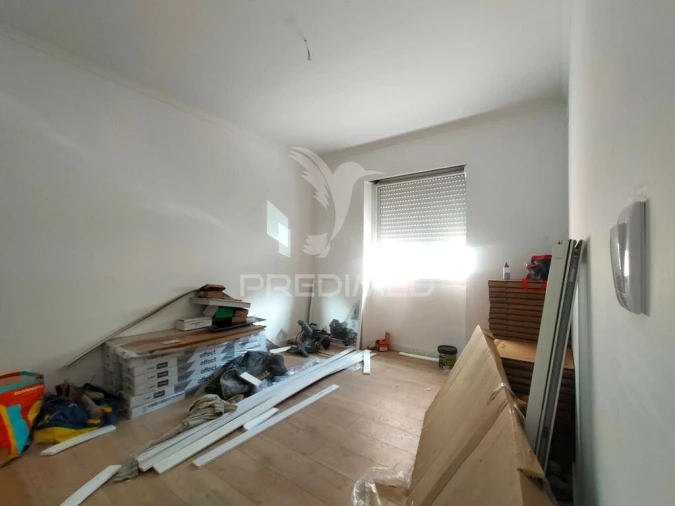 Apartamento T2 para Venda em Alfragide Foto 19