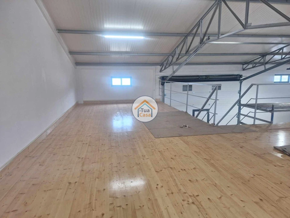 Armazém para Arrendamento em Faro (Sé e São Pedro) Foto 5