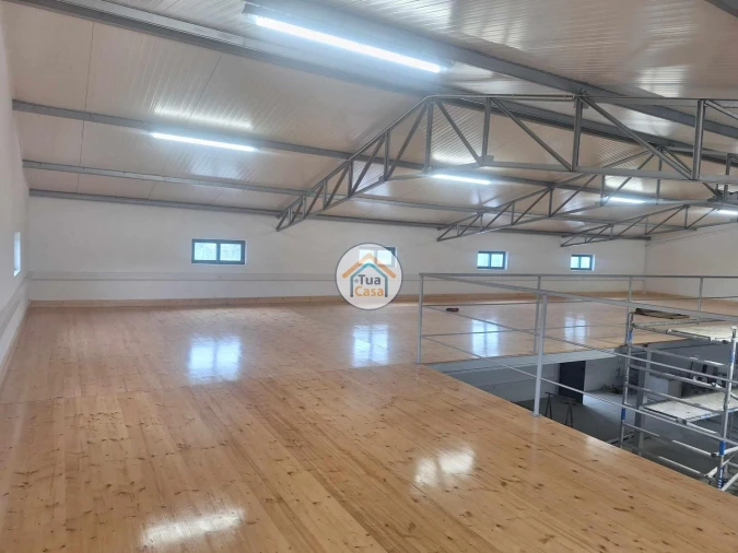 Armazém para Arrendamento em Faro (Sé e São Pedro)