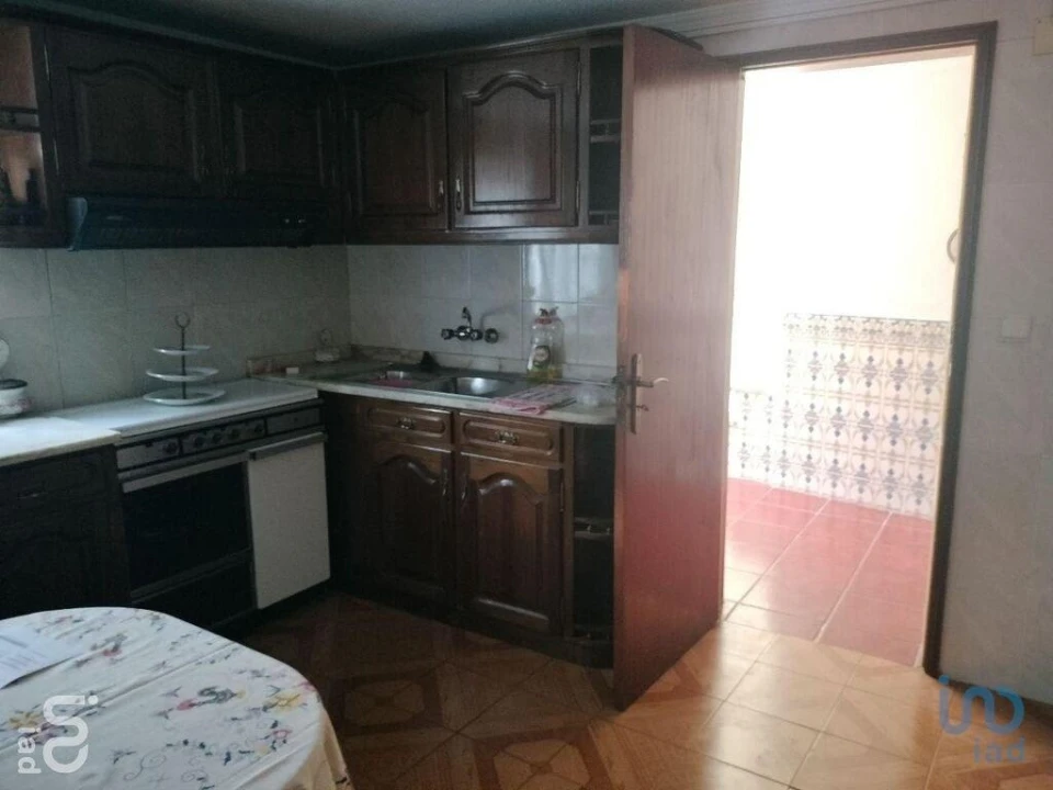 Moradia T4 para Venda em Lagoaça e Fornos Foto 10