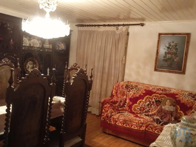 Moradia T4 para Venda em Lagoaça e Fornos Foto 13