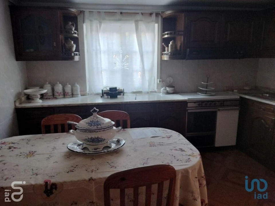 Moradia T4 para Venda em Lagoaça e Fornos Foto 12