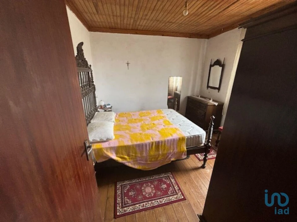 Moradia T3 para Venda em Penas Roias Foto 10