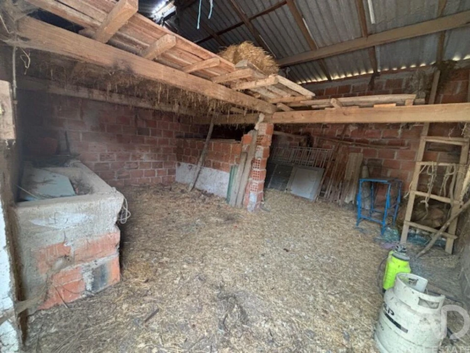 Moradia T3 para Venda em Penas Roias Foto 17