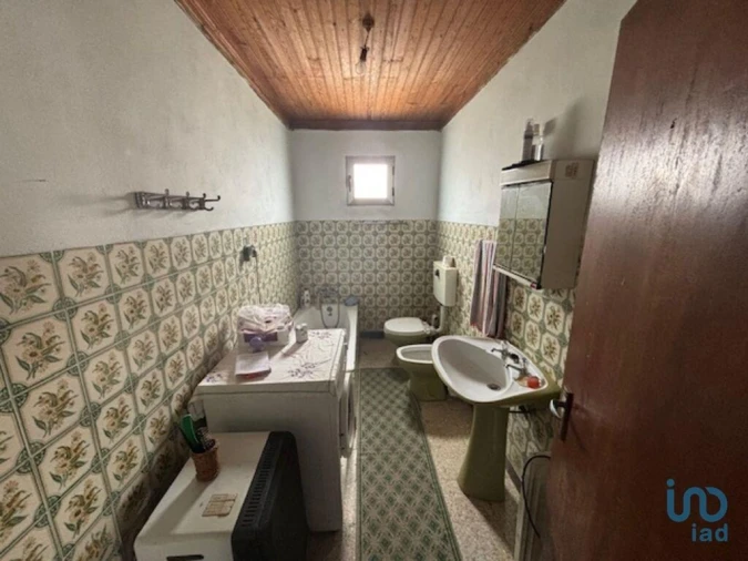 Moradia T3 para Venda em Penas Roias Foto 11