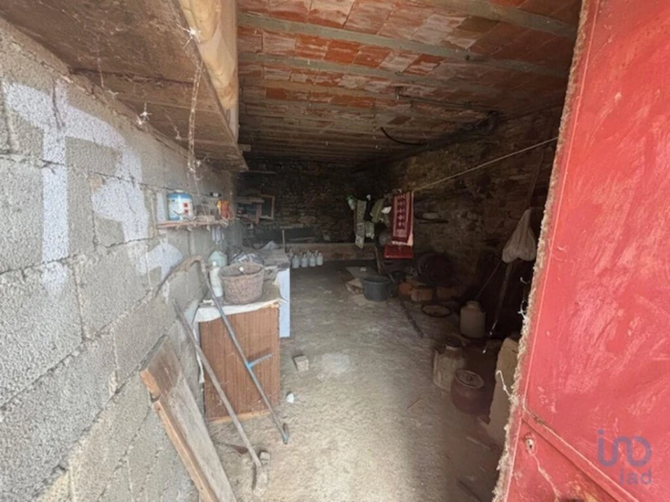 Moradia T3 para Venda em Penas Roias Foto 14