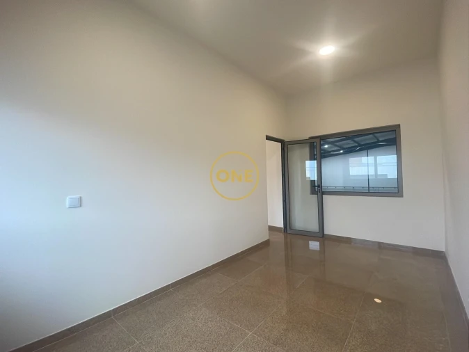 Armazém para Venda em Grijó e Sermonde Foto 19