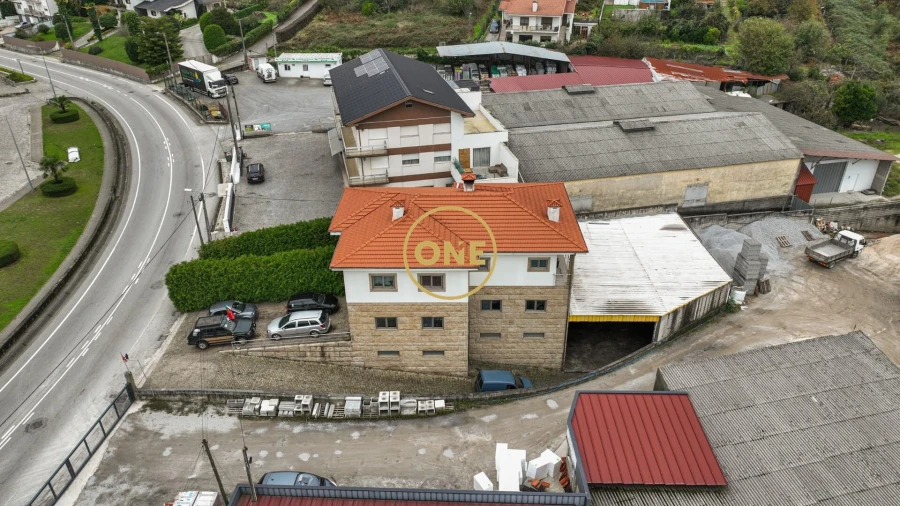 Moradia T3 para Venda em Vila Cova da Lixa e Borba de Godim Foto 37