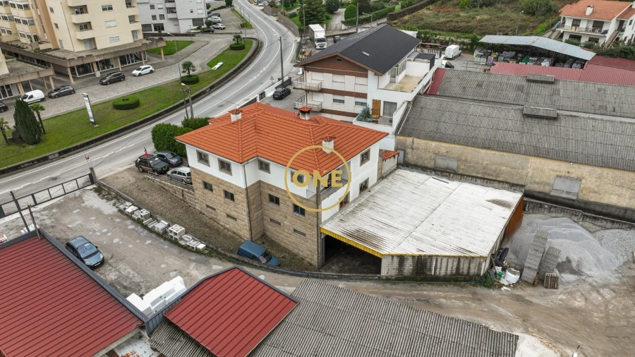 Moradia T3 para Venda em Vila Cova da Lixa e Borba de Godim Foto 35