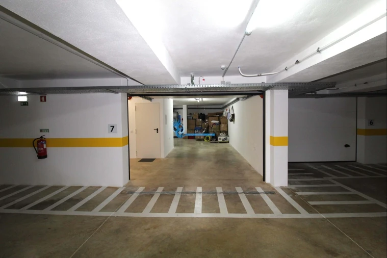 Moradia T4 para Venda em Ferreiras Foto 40