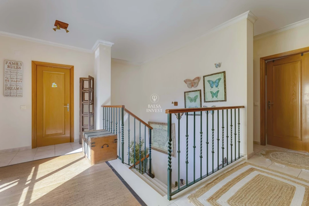 Apartamento T4 para Venda em Quarteira Foto 20