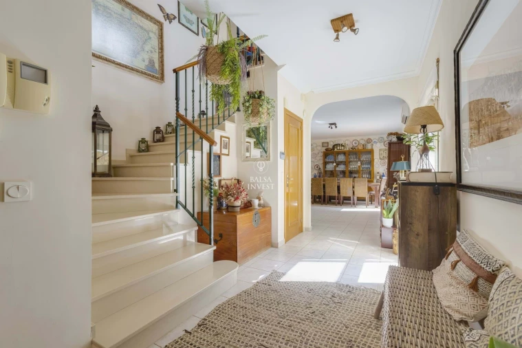 Apartamento T4 para Venda em Quarteira Foto 10