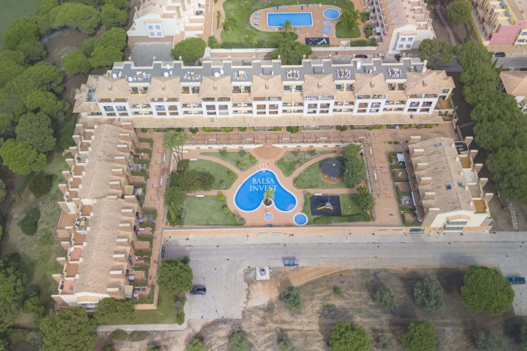 Apartamento T4 para Venda em Quarteira Foto 38