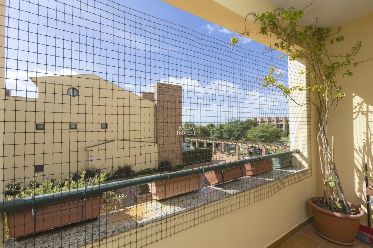 Apartamento T4 para Venda em Quarteira Foto 26