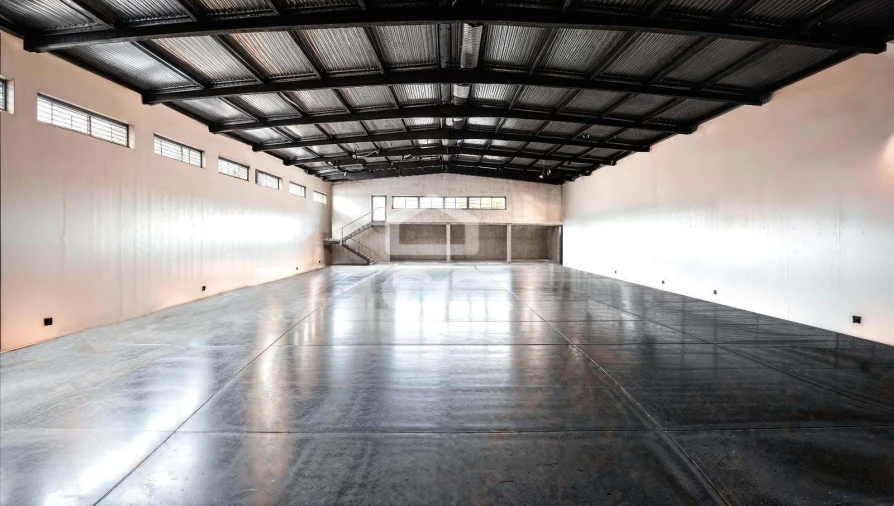 Armazém para Venda em Guardizela Foto 5