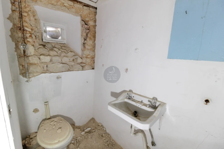 Prédio para Venda em Marvila, Ribeira Santarém, São Salvador, São Nicolau Foto 6