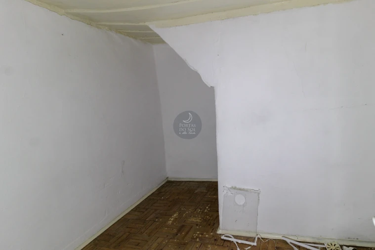 Prédio para Venda em Marvila, Ribeira Santarém, São Salvador, São Nicolau Foto 5