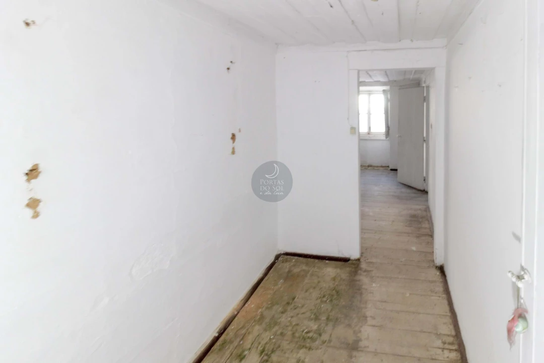 Prédio para Venda em Marvila, Ribeira Santarém, São Salvador, São Nicolau Foto 4