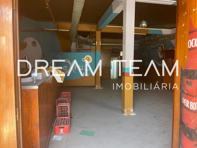 Prédio para Venda em Pias Foto 11