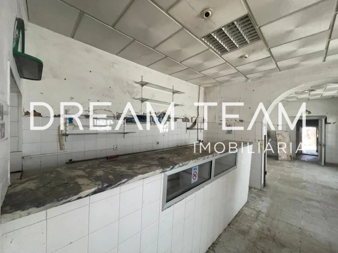 Prédio para Venda em Pias Foto 20