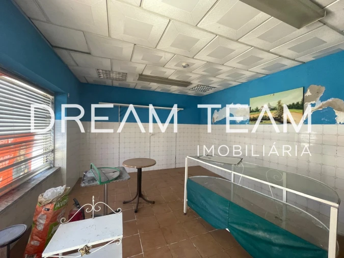 Prédio para Venda em Pias Foto 15