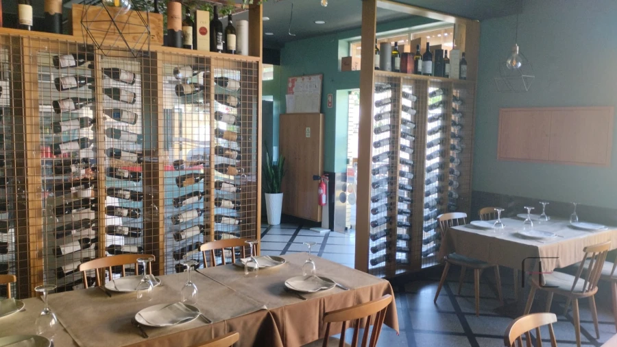 Negócio para Venda em São Felix da Marinha Foto 13