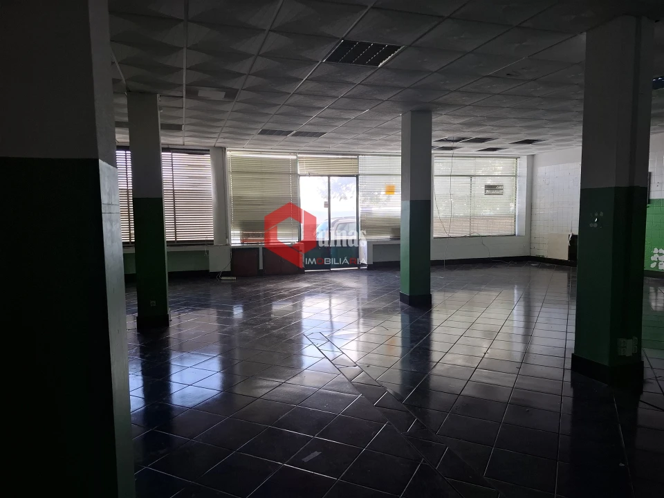 Loja para Arrendamento em Covilhã e Canhoso Foto 17