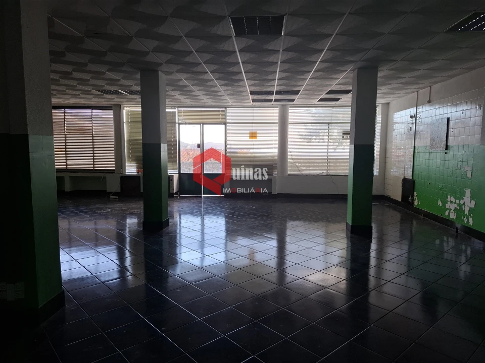 Loja para Arrendamento em Covilhã e Canhoso Foto 11