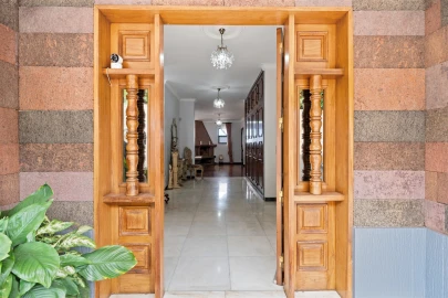 Moradia T5 para Venda em Monte