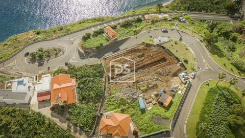 Moradia T3 para Venda em Arco da Calheta