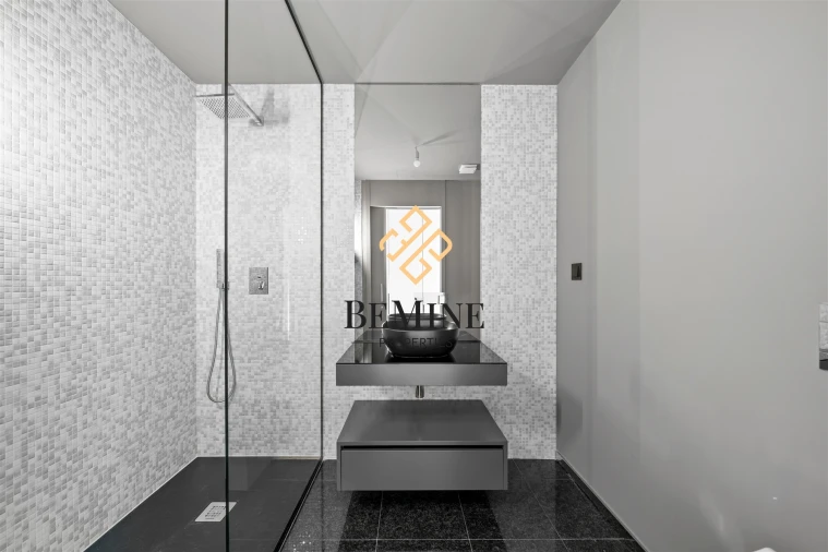 Apartamento T3 para Venda em São Martinho Foto 18