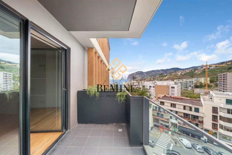 Apartamento T3 para Venda em São Martinho Foto 32