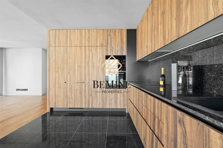 Apartamento T3 para Venda em São Martinho Foto 9