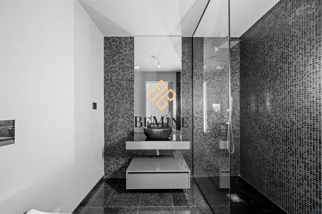 Apartamento T3 para Venda em São Martinho Foto 21