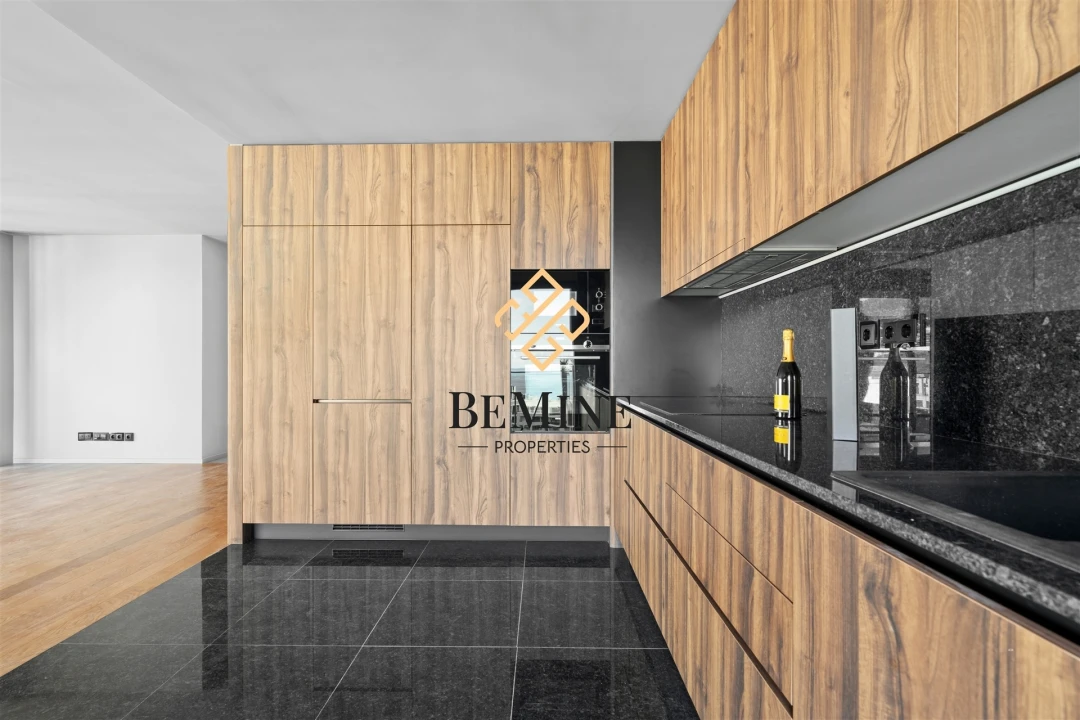 Apartamento T3 para Venda em São Martinho Foto 9