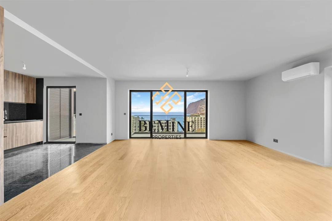 Apartamento T3 para Venda em São Martinho Foto 3