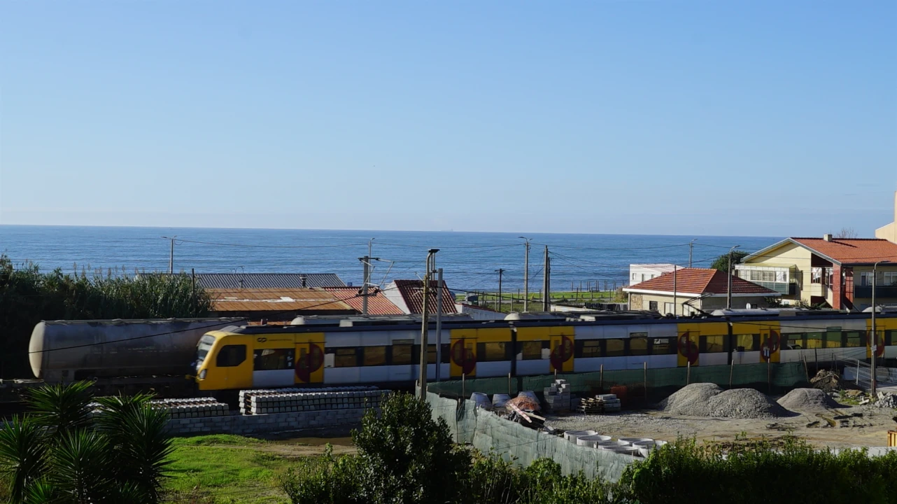 Apartamento T2 para Venda em São Felix da Marinha Foto 11