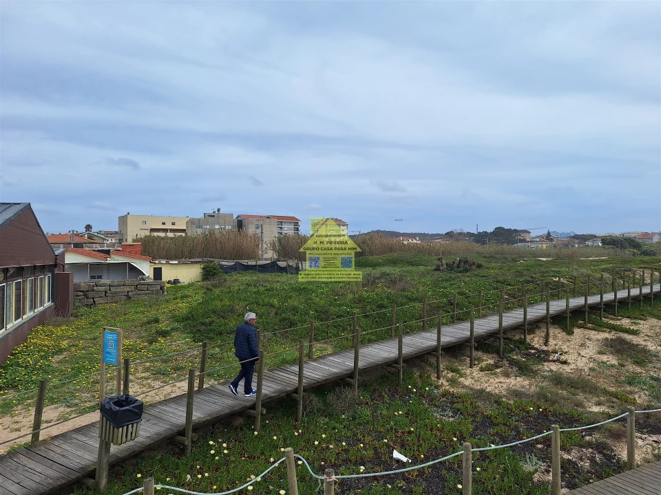 Apartamento T2 para Venda em São Felix da Marinha Foto 9