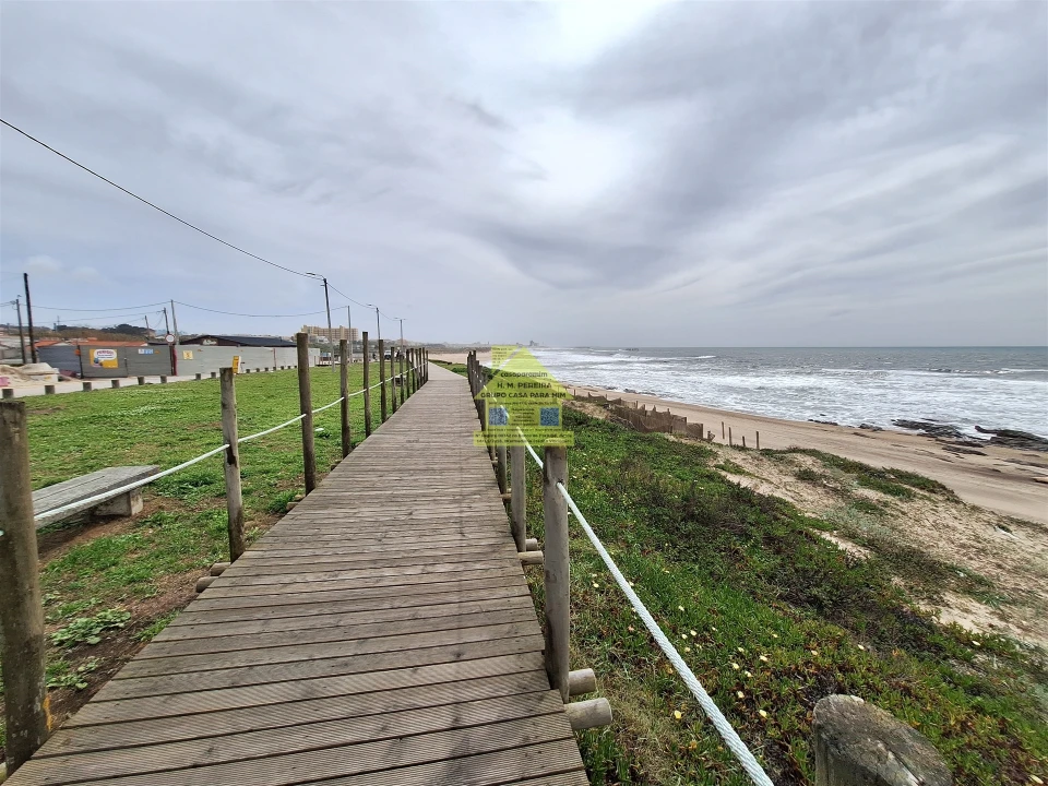 Apartamento T2 para Venda em São Felix da Marinha Foto 4