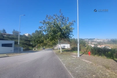 Terreno para Venda em Paredes
