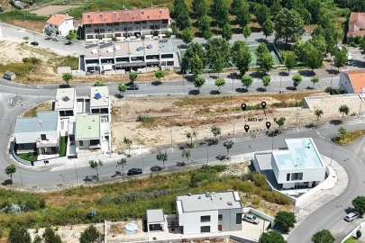 Terreno para Venda em Paredes