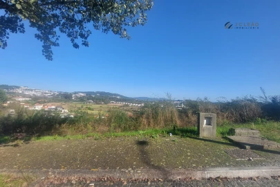 Terreno para Venda em Paredes